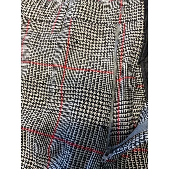Red and Houndstooth Plaid Wool Suit Set - Picture 13 of 15